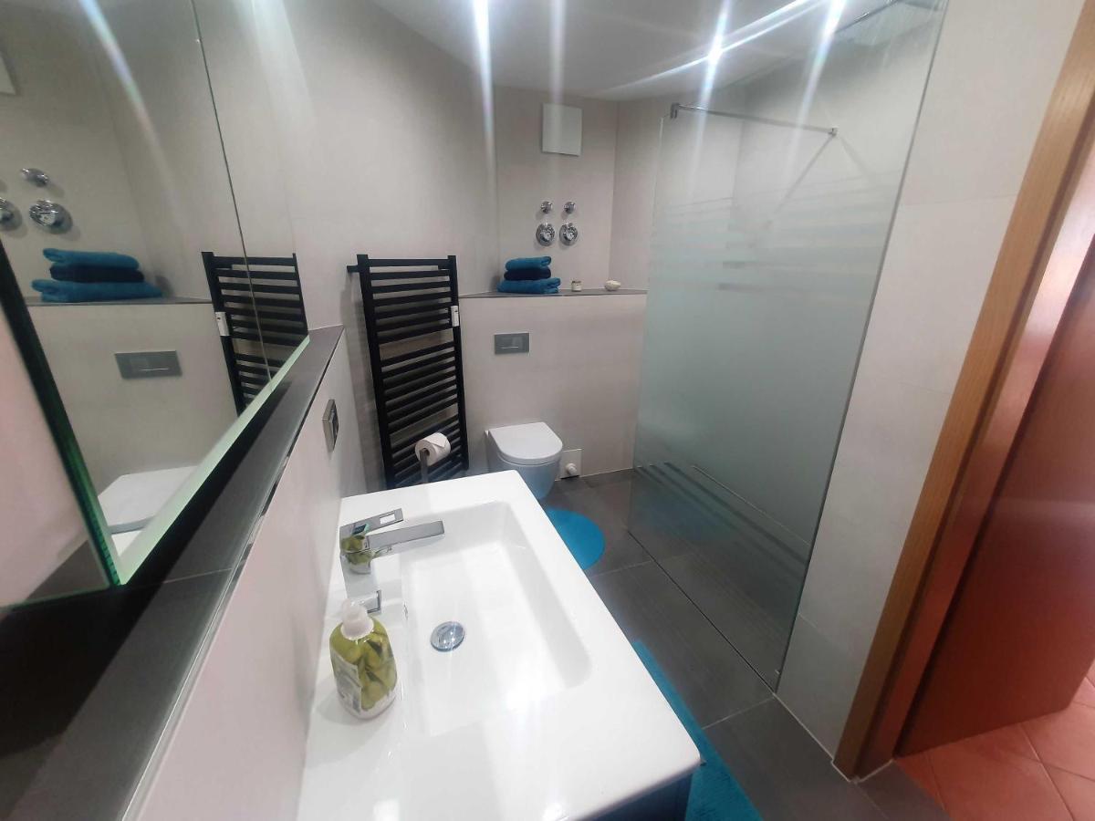Ferienwohnung Lena Mit Terrasse Und Tiefgarage Koserow Buitenkant foto