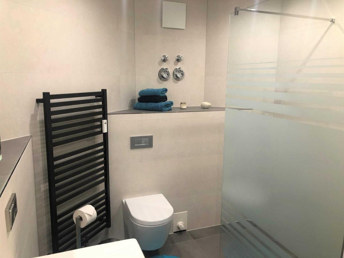 Ferienwohnung Lena Mit Terrasse Und Tiefgarage Koserow Buitenkant foto